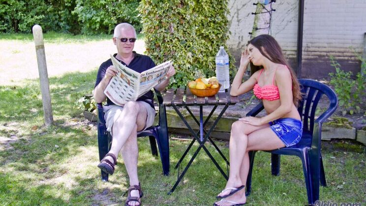 [Oldje] - Young and Wild: Handjob Heaven with Nick and Anita - Nick - Anita Berlusconi