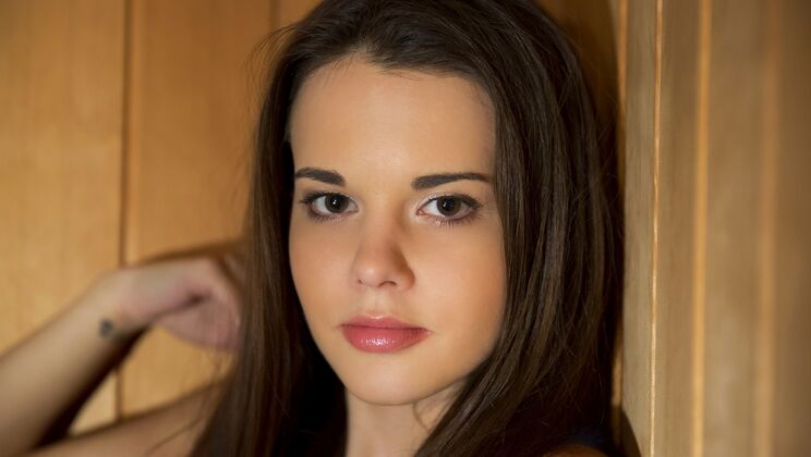 [Oldje] - Sauna of Sex: Young Bodies Ignite