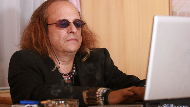 [Oldje] - Skinny Dream Girl Fucked - Michaela Marti - Manfred