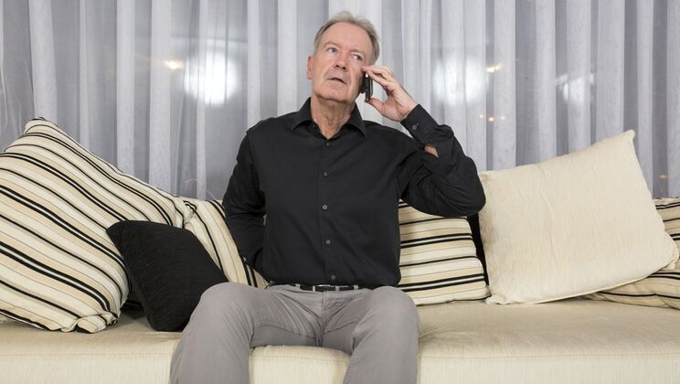 [Oldje] - Skinny Teen Gives Blowjob