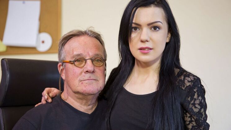 [Oldje] - Teen Secretary in Stockings Fucked - Harry - Luize Saint