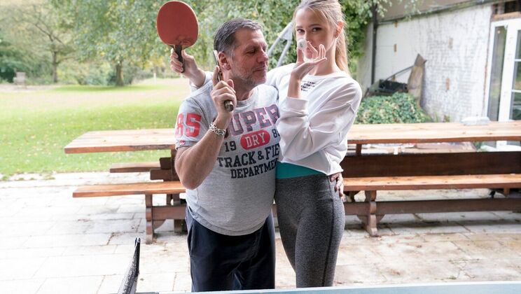 [Oldje] - Outdoor Fun with Skinny Blonde