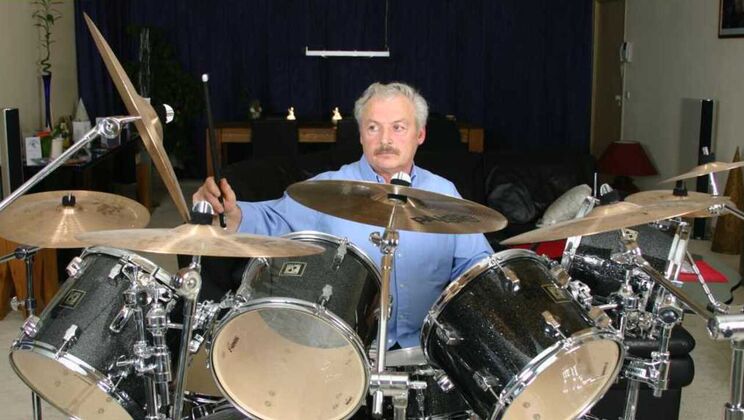 [Oldje] - The Young and Old Lovers - Valerie - Gustavo