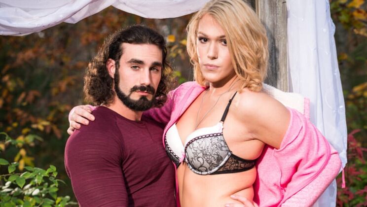 [TransSensual] - Jaxton Wheeler Fucks Shemale Aspen Brooks - Jaxton Wheeler - Aspen Brooks