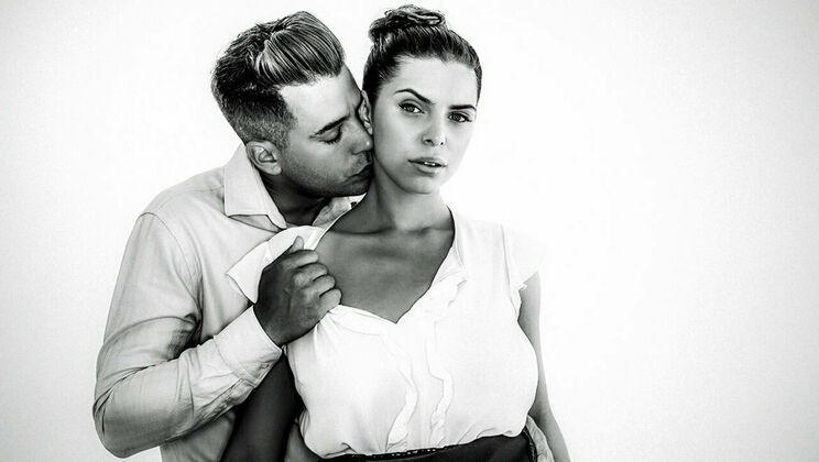 [SexArt] - Spanish Alberto Blanco Cumming in Russian Kira Queen's Pussy - Alberto Blanco - Kira Queen