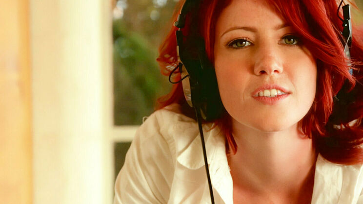 [SexArt] - Shaved and Sexy: Elle Alexandra Solo - Elle Alexandra