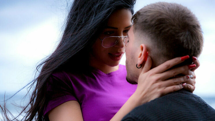 [SexArt] - Handjob on the Beach with a Tattooed Beauty - Julia De Lucia - Chris Torres