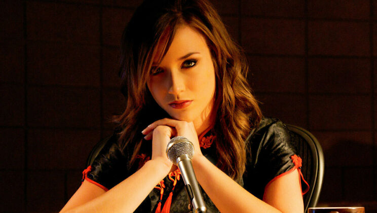 Tattooed Beauties: Kamikaze Love Volume 1