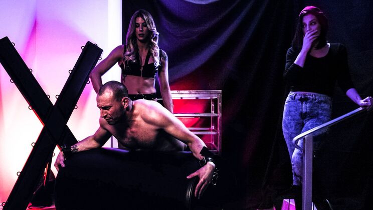 [PureTaboo] - Shemale Sovereign Syre In Femdom Action - Stirling Cooper - Sovereign Syre - Casey Kisses