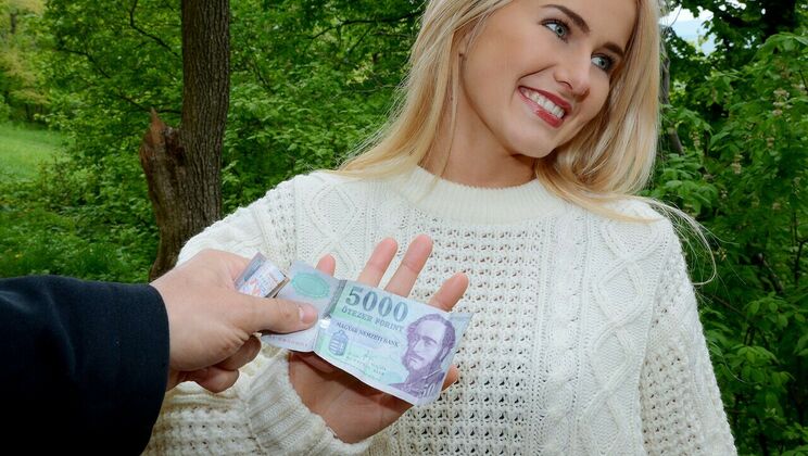 Fucking Blonde in Nature