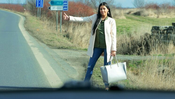 [StrandedTeens] - Eveline Dellai's Crazy Ride - Eveline Dellai