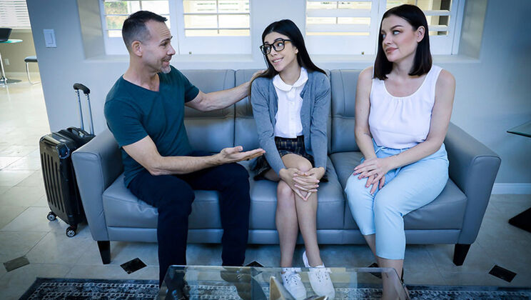 [FosterTapes] - Stepparents and Foster Daughter: A Sexy Family Affair - Filthy Rich - Harmony Wonder - Sovereign Syre