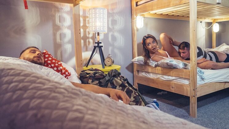 Blonde and Brunette Share the Dick