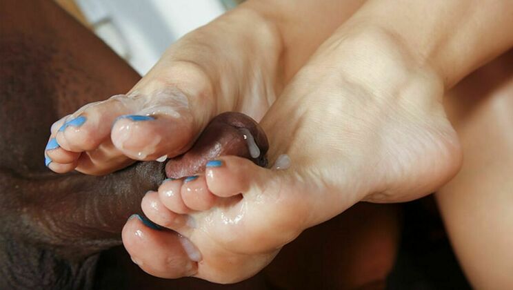 Foot Fetish with Cassidy Klein