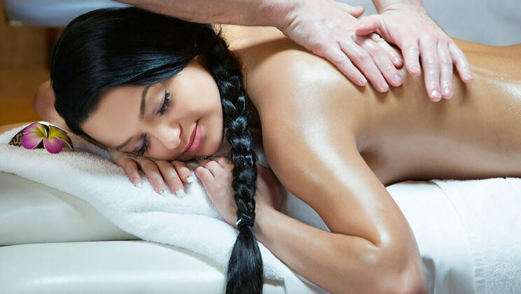 [SexArt] - Oiled and Tattooed: A Lesbian Couple's Sex - Matt Ice - Erika Black