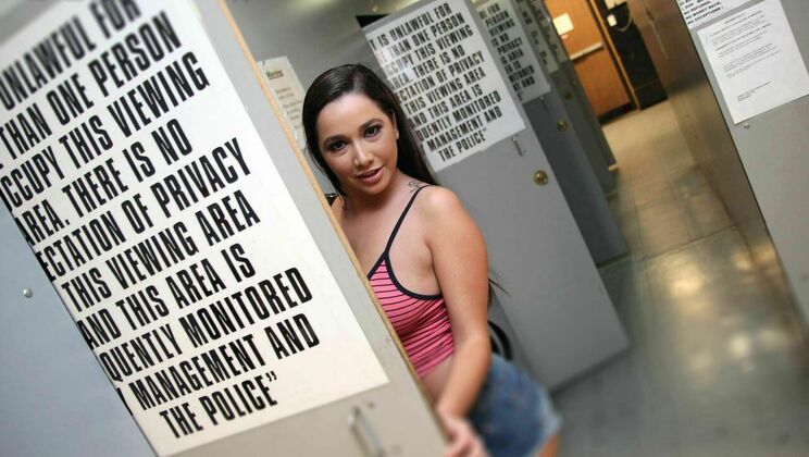 Karlee Grey Cum Swallowing Brunette