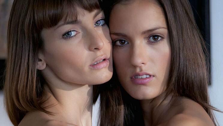 [SexArt] - Italian Lesbians with Tan Lines Get It On (2015) - Silvie Luca - Flora