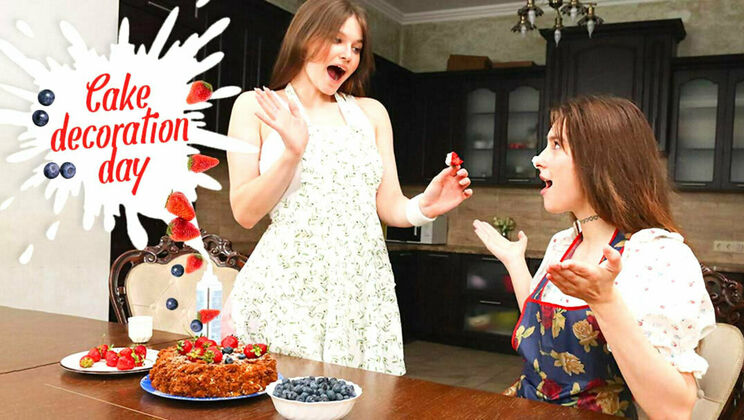 [ClubSweethearts] - Teen Socks Off Skirt