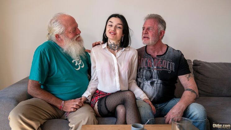 [Oldje] - Young Maid Gives It All - Bruno - Chel - Snow DeVille