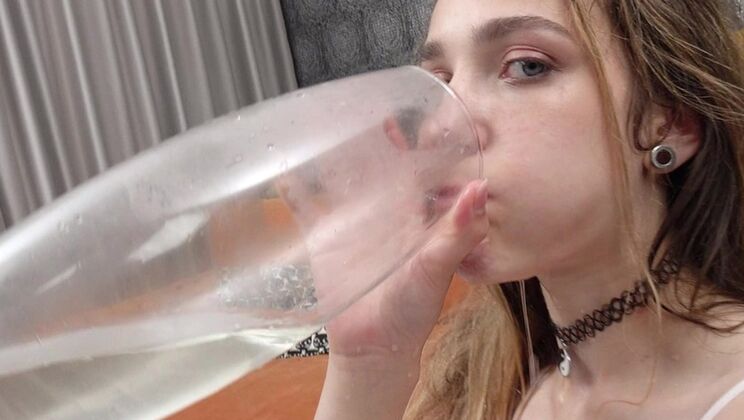 [ErikaKortiStudio] - Teen Ellie Wain Takes Two Big Black Cocks - Momo - Ellie Wain - Romeo Fist