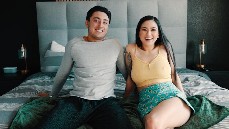 [HotGuysFuck] - Gio Givanni Gives Jasmine Wilde a Blowjob