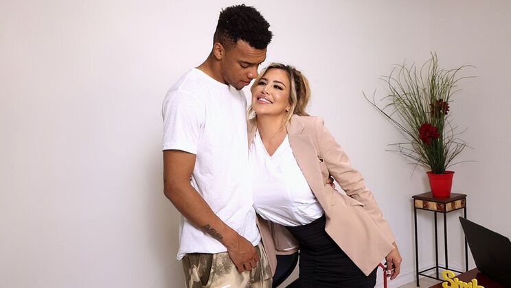 [FantasyMassage] - Latina Milf's Big Tits and Blowjob Adventure