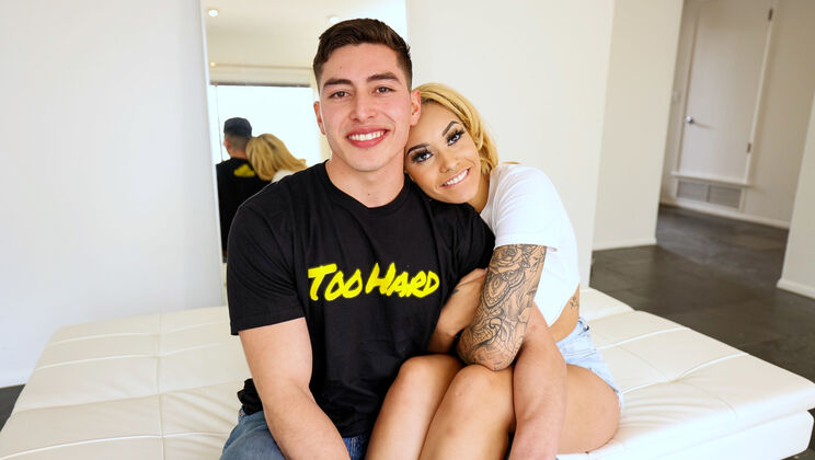 [HotGuysFuck] - Big Ass Latina Ivy Steele Meets Kendrick Driver - Ivy Steele - Kendrick Driver