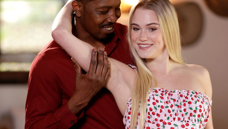 [NewSensations] - Chloe Rose Brings Fun to The House as a Teen Sitter - Isiah Maxwell - Chloe Rose