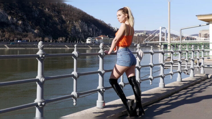 Blonde Dee Vine Fucks in Area X69