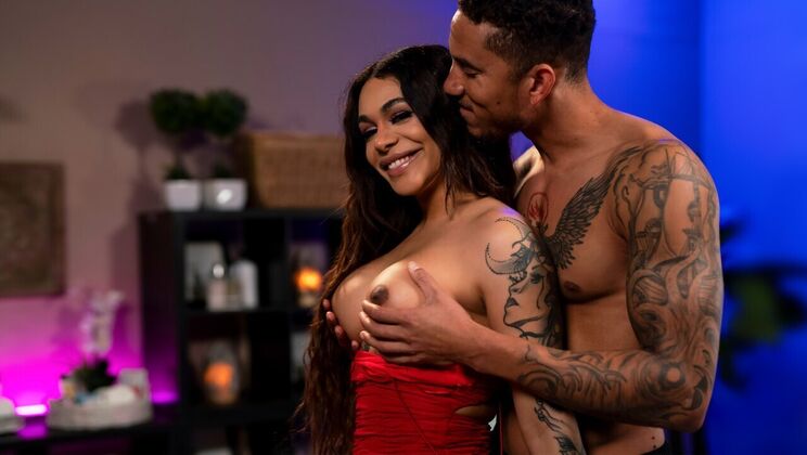 [TransSensual] - Rubbing Her Down - Axel and Eva's Massage Adventure - Eva Maxim - Axel Greene