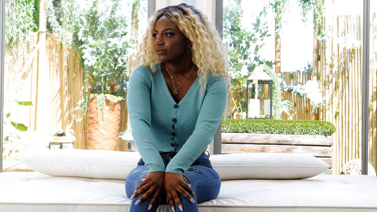 [CastingCouchHD] - Naomi's Naughty Audition - Naomi