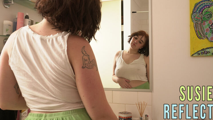 [GirlsOutWest] - Aussie Cutie Susie's Shower Solo - Susie