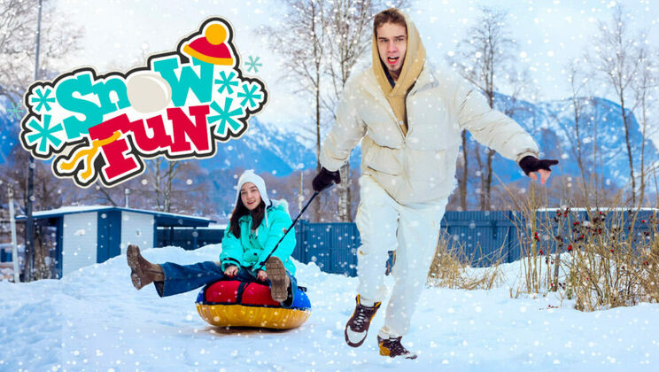 Cristafeer and Sia in a Wet Blowjob and Doggystyle Session