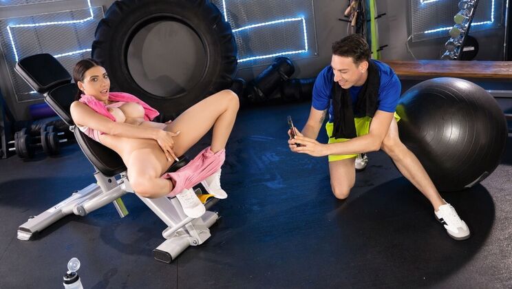 Emily Pink’s Gym Adventure - Pussy Licking and Standing Doggystyle