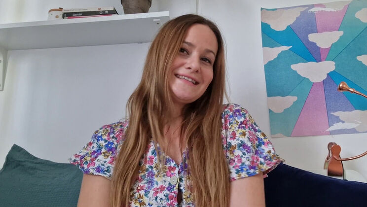 [Ersties] - Spin the Bottle German Version Trailer - Gabi (Ersties) - Lilith (Ersties) - Sally B (Ersties) - Emma K (Ersties)