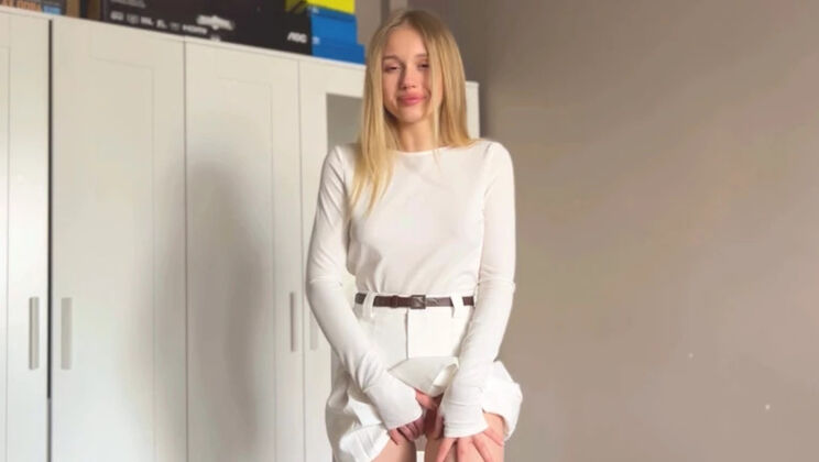 Girlfriend Allinika is a Freak in Bed