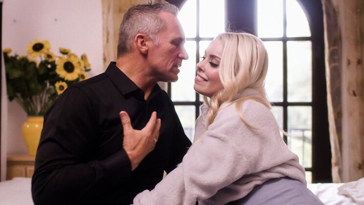 [AdultTime] - POV Blowjob & Deepthroat - Haley Spades Sucks Marcus London Dry - Marcus London - Haley Spades