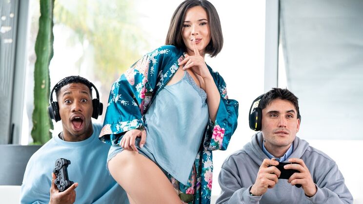 [Brazzers] - Sexy Ballerina Eve Sweet Fucks Doggystyle in Bathroom - Jesus Reyes - Eve Sweet