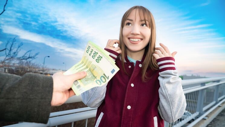 [PublicAgent] - Dancing Kate Gets Spanked and Fucked Rough - Kate Quinn - Yeri Blue