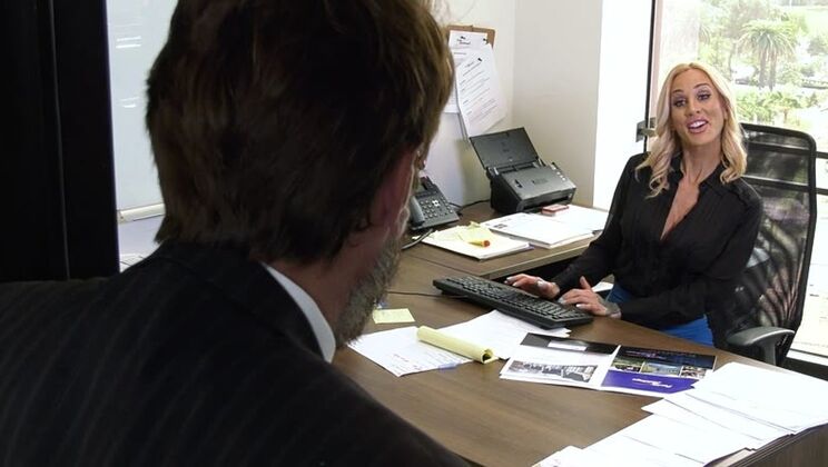 MILF Sarah Jessie with Tattoo and Stockings Fucked