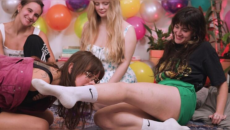 [Ersties] - Big Tits, Glasses, and Lingerie: Lesbian Delights - Candice (Ersties) - Rachel (Ersties) - Lola P (Ersties) - Gigi M (Ersties) - Ink (Ersties) - Cherry T (Ersties)