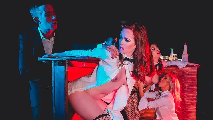 [DigitalPlayground] - Gloryhole Ass Stacking with Brunette and Blonde Sluts - Cayla Lyons - Ella Hughes - Xander Corvus - Antonia Sainz - Danny D