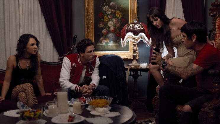 [DigitalPlayground] - Athletic Man Fucks a Brunette on Her Birthday - Liz Jordan - Parker Ambrose