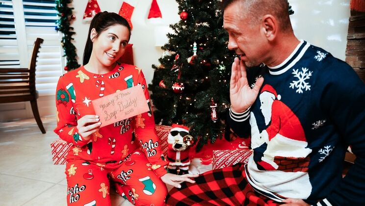 [MyPervyFamily] - Unwrap Me Stepdad - Theodora Day Gives Blowjob and Deepthroat - Theodora Day - Peter Fitzwell