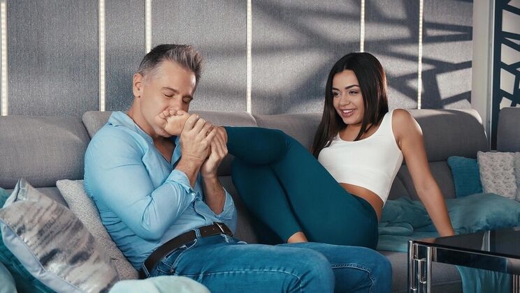 Cumshot On Natural Tits & Face After Intense Cowgirl Ride