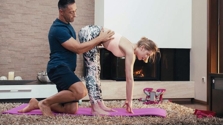 Side Fuck Cum On Ass For Shaved Blonde Yoga Star